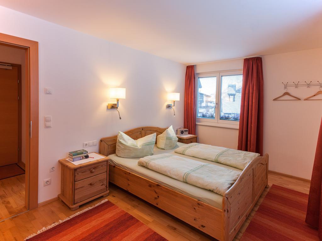 Haus Sebastian Lägenhet Lech am Arlberg Exteriör bild