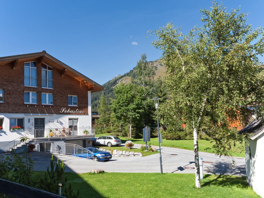 Haus Sebastian Lägenhet Lech am Arlberg Exteriör bild
